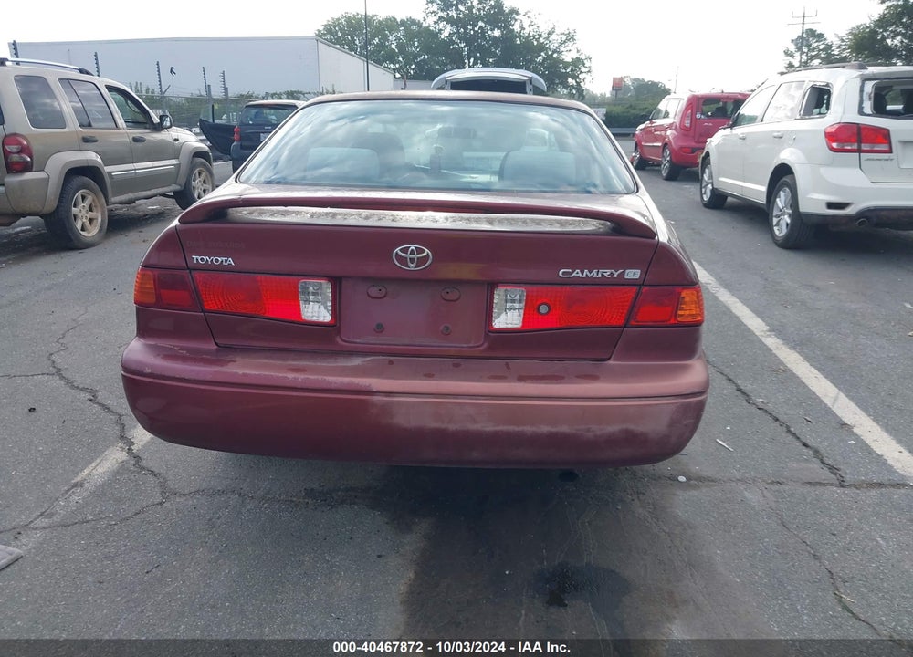 2000 TOYOTA CAMRY CE VIN: 4T1BG22K3YU989846
