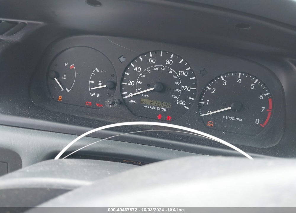 2000 TOYOTA CAMRY CE VIN: 4T1BG22K3YU989846