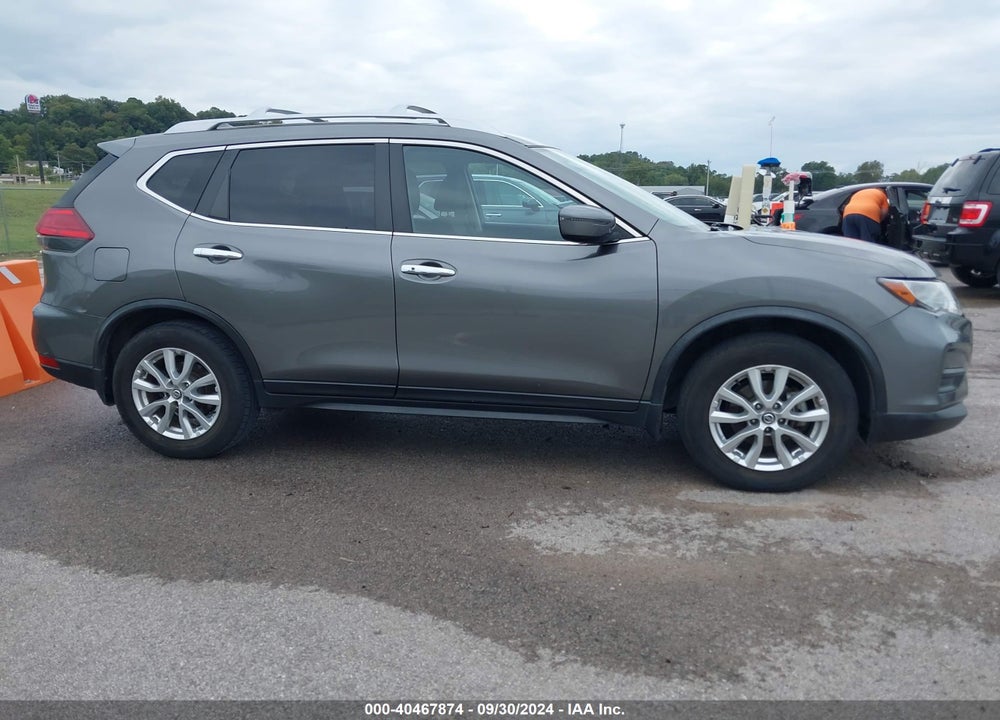 2017 NISSAN ROGUE SV VIN: JN8AT2MT2HW386123