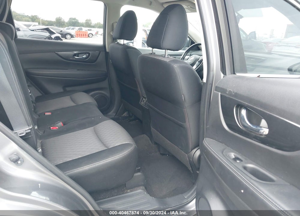 2017 NISSAN ROGUE SV VIN: JN8AT2MT2HW386123