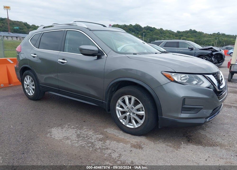 2017 NISSAN ROGUE SV VIN: JN8AT2MT2HW386123