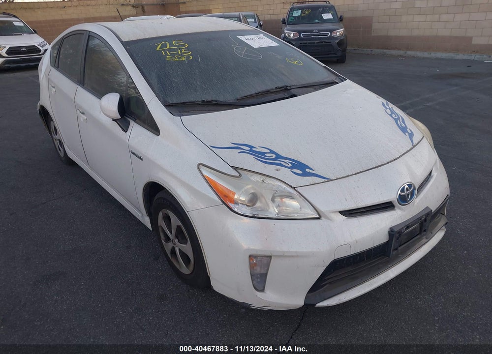 2015 TOYOTA PRIUS TWO VIN: JTDKN3DU2F0484058