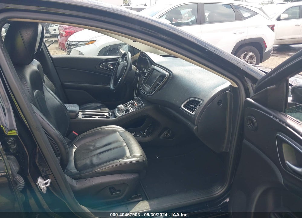 2017 CHRYSLER 200 LIMITED PLATINUM VIN: 1C3CCCAB1HN502489