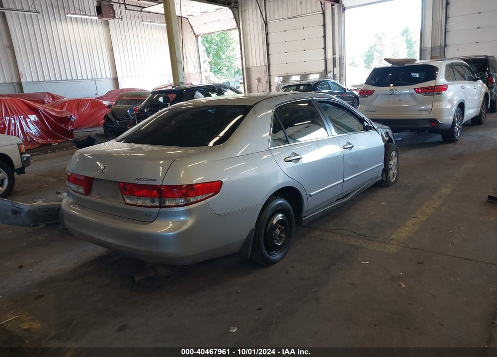 2004 HONDA ACCORD 2.4 LX VIN: 1HGCM56394A149010