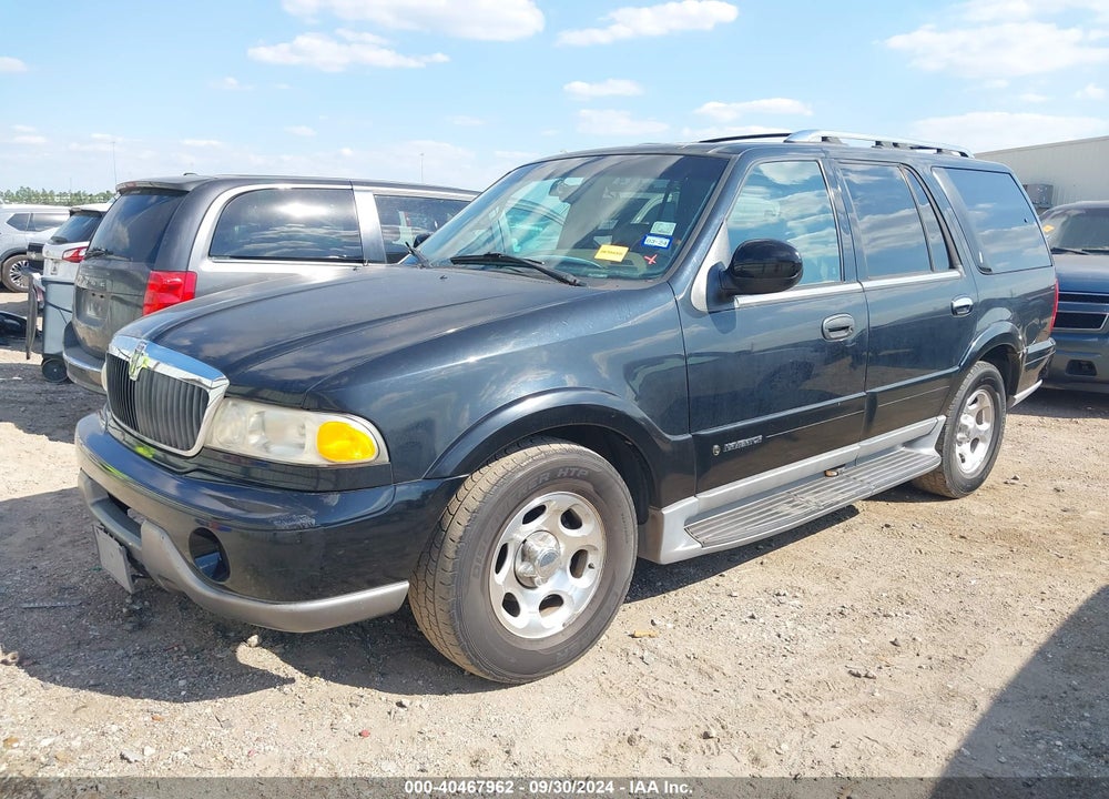 2000 LINCOLN NAVIGATOR VIN: 5LMEU27A7YLJ23382
