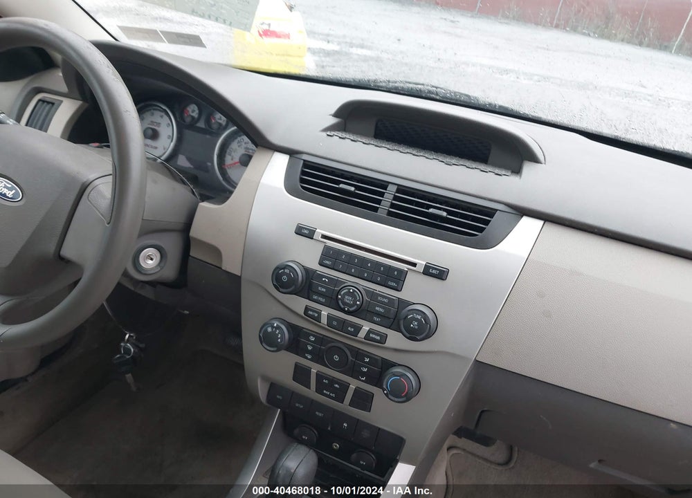 2010 FORD FOCUS S VIN: 1FAHP3EN6AW142720
