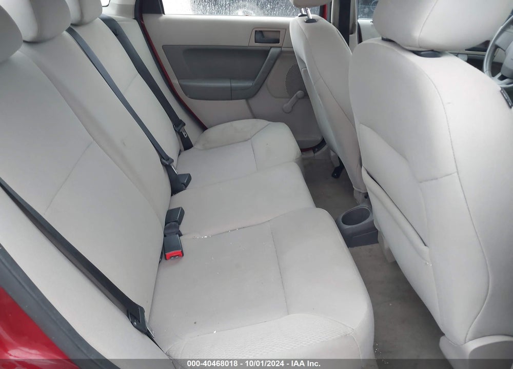 2010 FORD FOCUS S VIN: 1FAHP3EN6AW142720