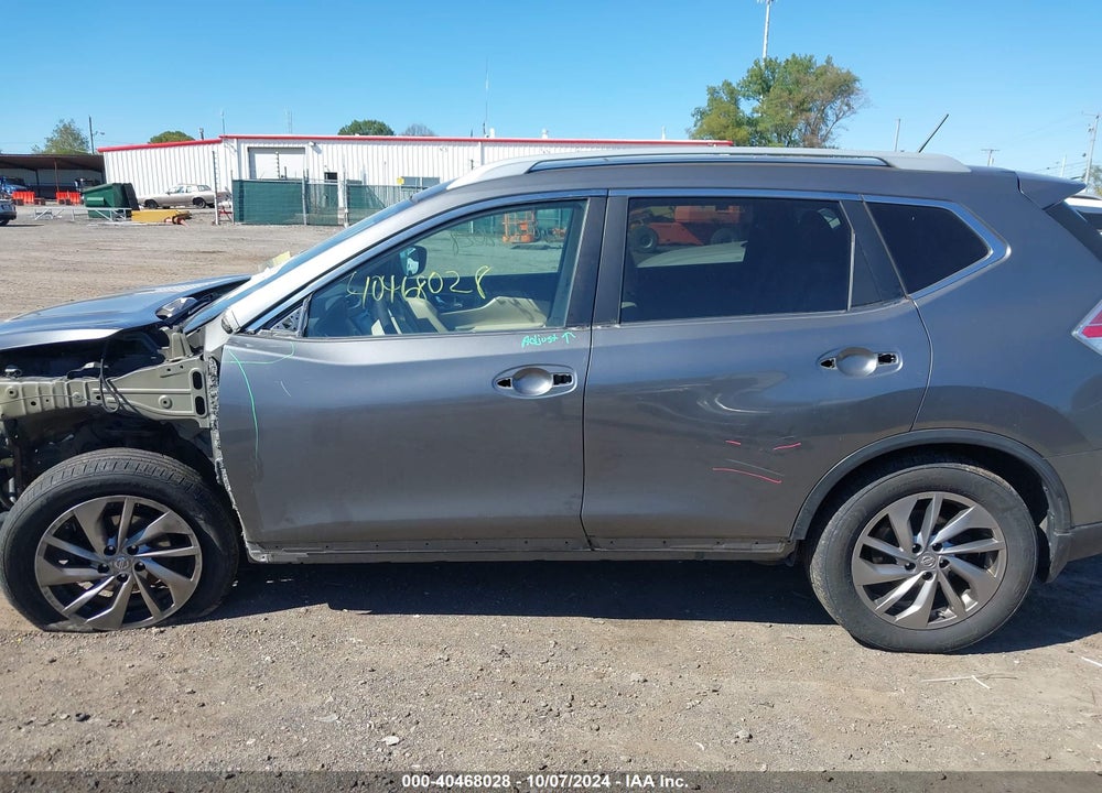 2015 NISSAN ROGUE SL VIN: 5N1AT2MVXFC906222