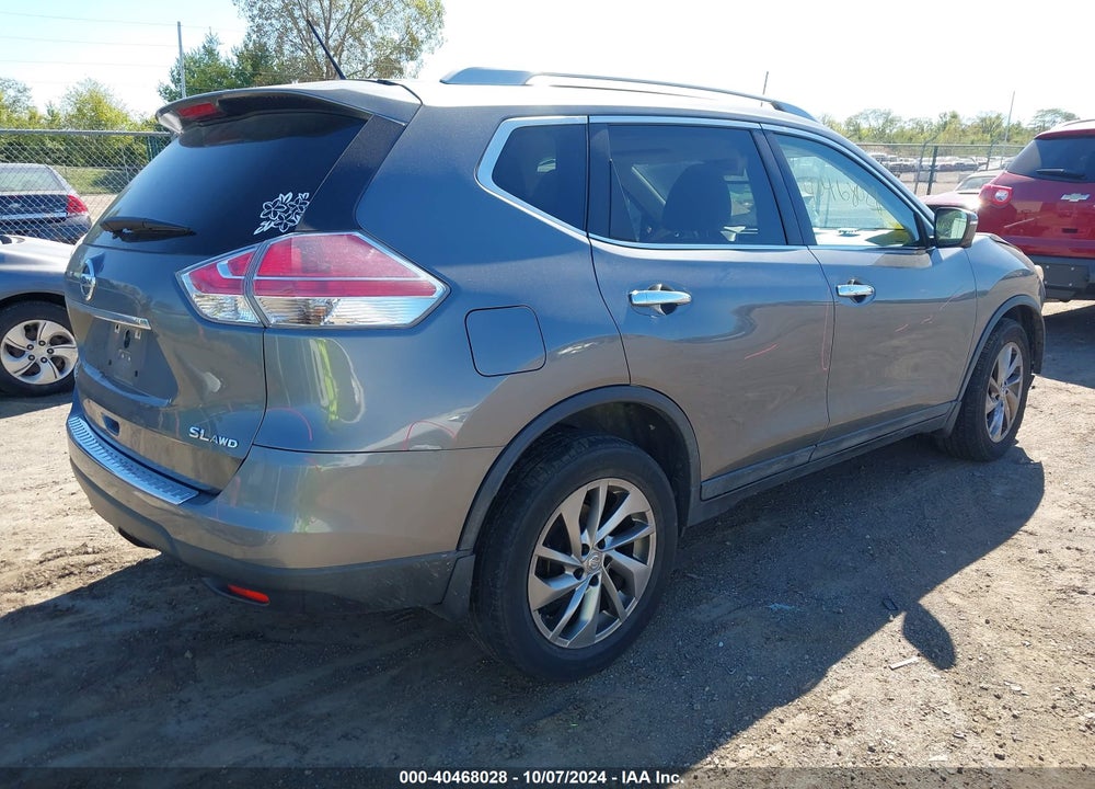 2015 NISSAN ROGUE SL VIN: 5N1AT2MVXFC906222