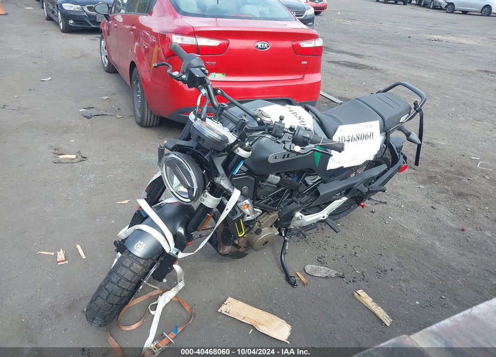 2020 HUSQVARNA VITPILEN 401/SVARTPILEN 401 VIN: MD2JUJ403LC265811