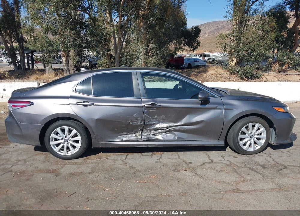 2020 TOYOTA CAMRY LE VIN: 4T1C11AK0LU887110