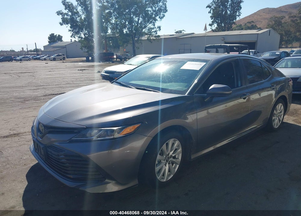 2020 TOYOTA CAMRY LE VIN: 4T1C11AK0LU887110