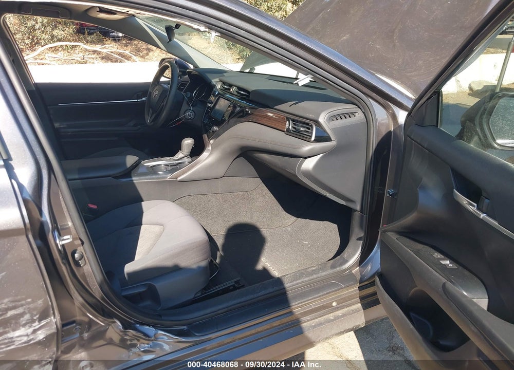 2020 TOYOTA CAMRY LE VIN: 4T1C11AK0LU887110
