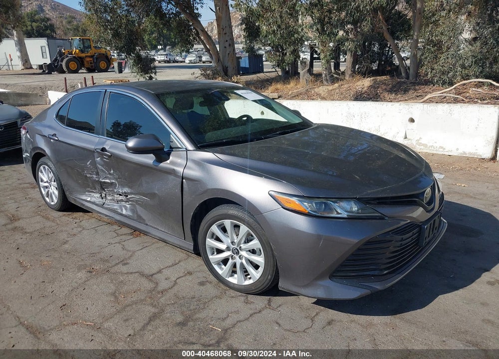2020 TOYOTA CAMRY LE VIN: 4T1C11AK0LU887110