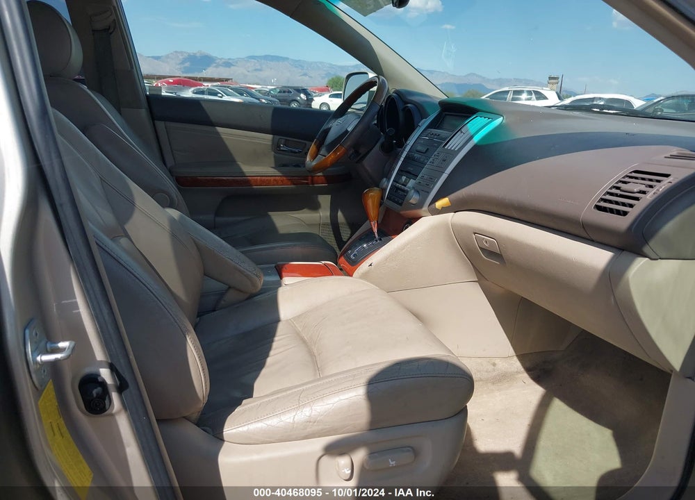 2004 LEXUS RX 330 VIN: JTJGA31U240032448