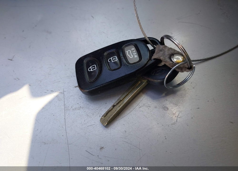 2013 HYUNDAI SONATA GLS VIN: 5NPEB4AC9DH804337