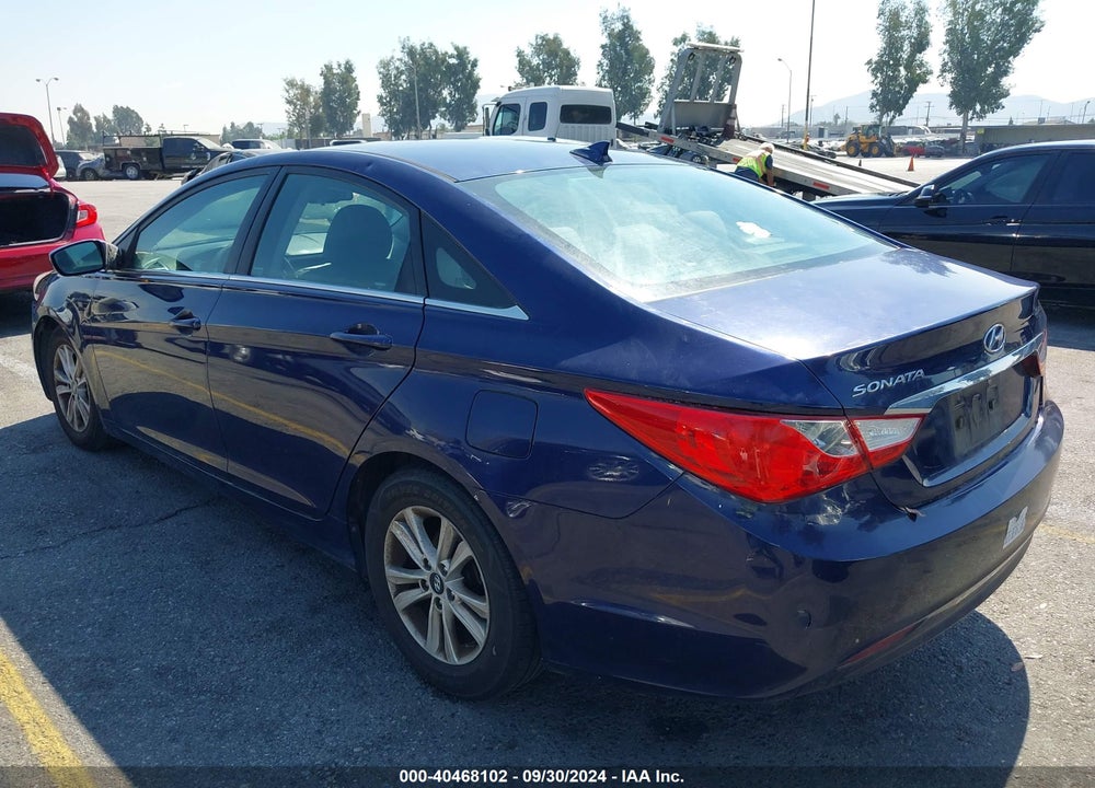 2013 HYUNDAI SONATA GLS VIN: 5NPEB4AC9DH804337