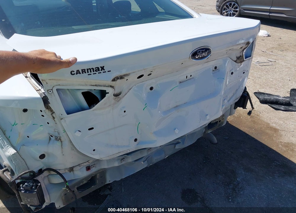 2019 FORD FUSION HYBRID SE VIN: 3FA6P0LU0KR110351