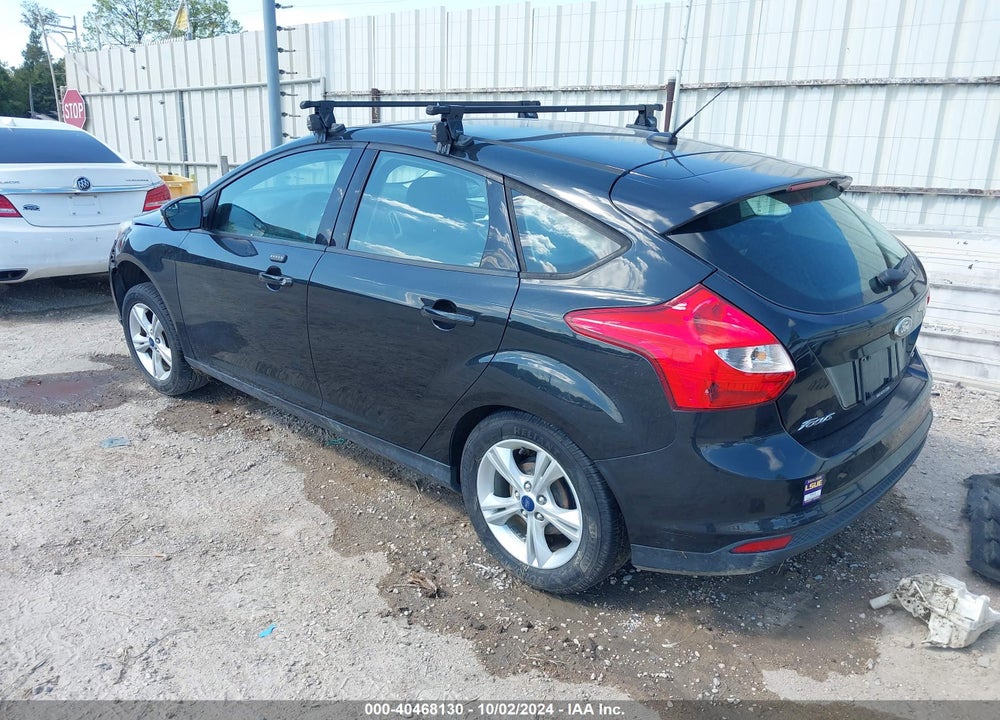2014 FORD FOCUS SE VIN: 1FADP3K2XEL344475