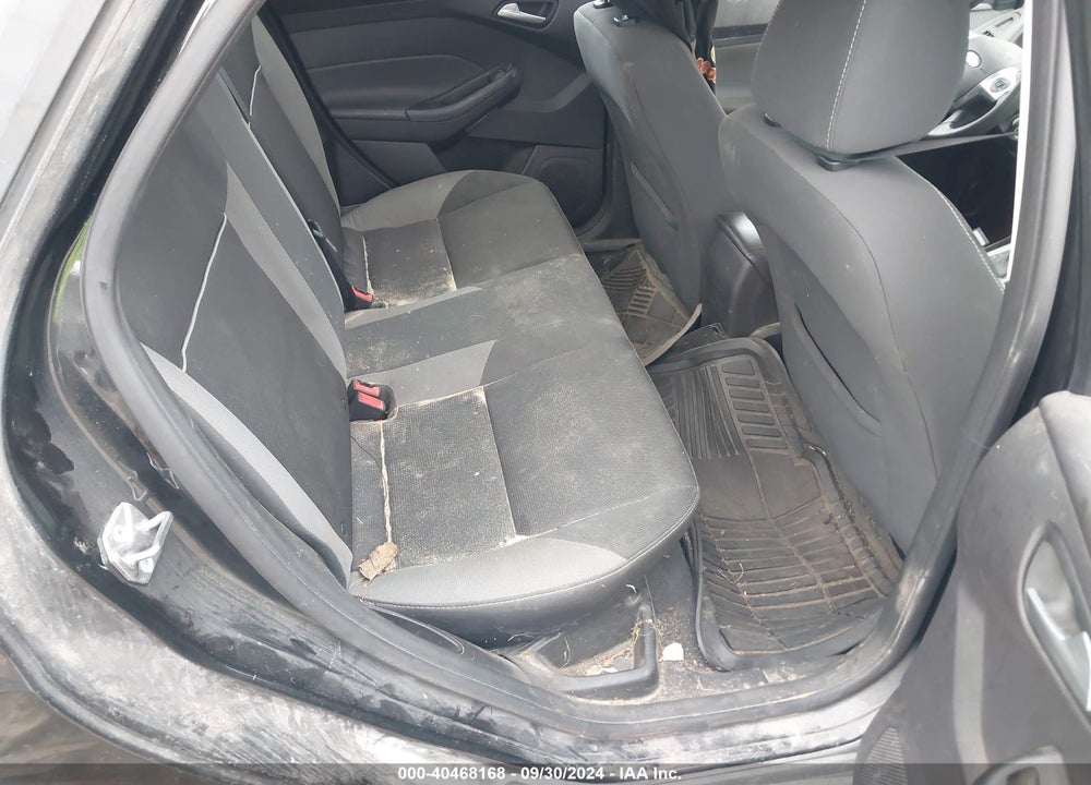 2014 FORD FOCUS VIN: 1FADP3F20EL448922