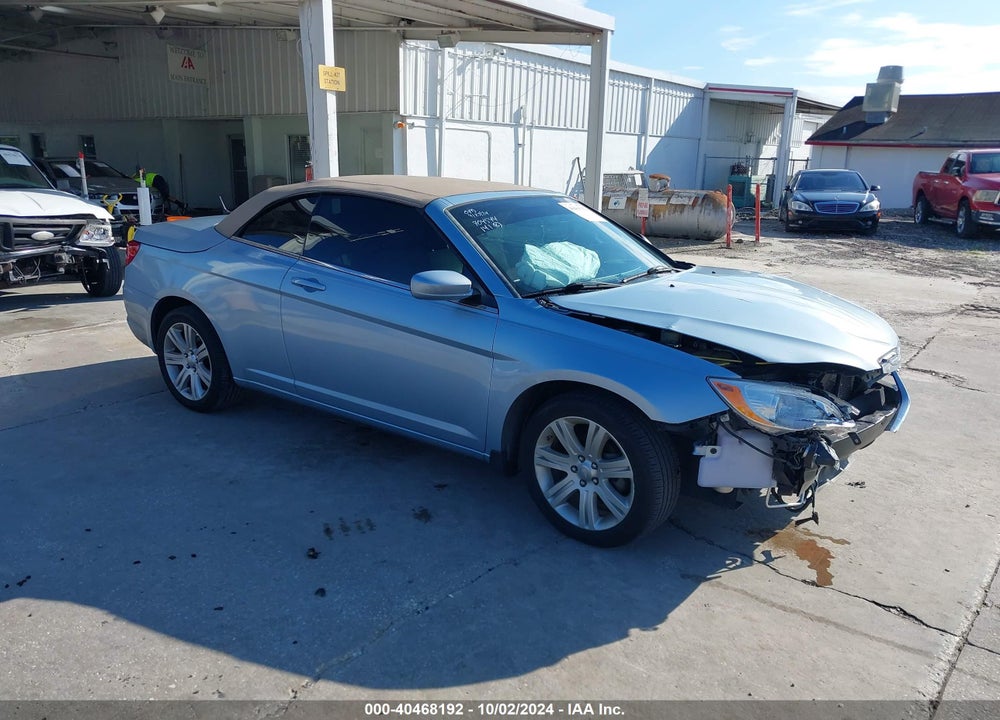 2014 CHRYSLER 200 TOURING VIN: 1C3BCBEG6EN156852