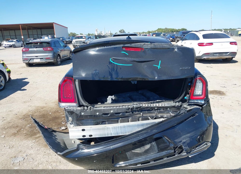 2022 CHRYSLER 300 TOURING VIN: 2C3CCAAG0NH167780