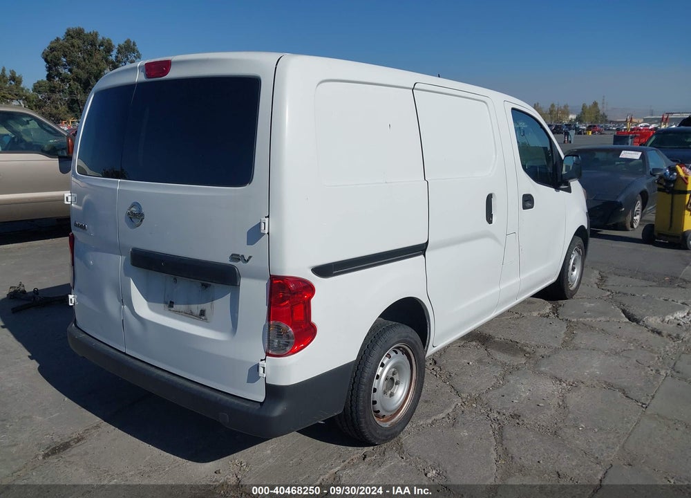 2013 NISSAN NV200 SV VIN: 3N6CM0KN7DK694675