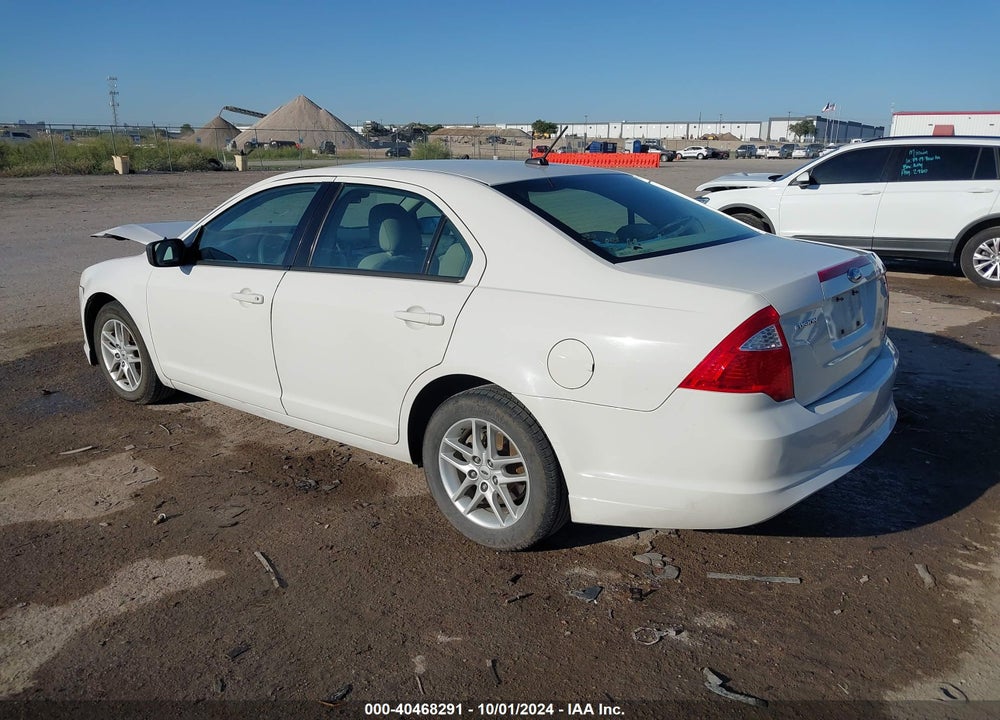 2010 FORD FUSION S VIN: 3FAHP0GA9AR140424