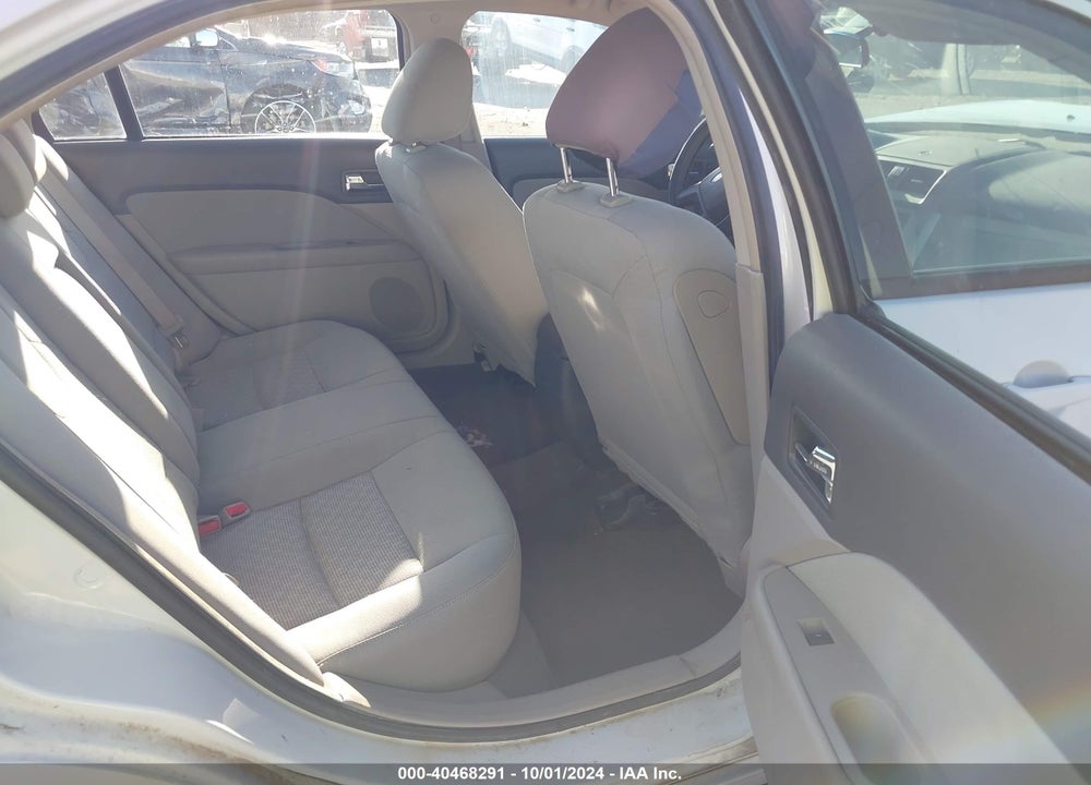 2010 FORD FUSION S VIN: 3FAHP0GA9AR140424