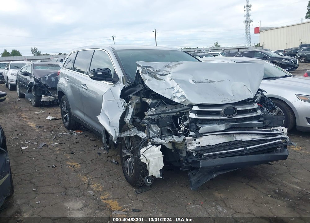 2019 TOYOTA HIGHLANDER LE VIN: 5TDZARFHXKS048448