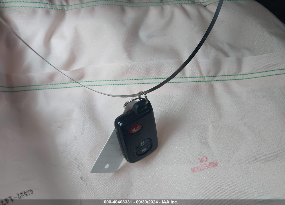 2015 TOYOTA PRIUS TWO VIN: JTDKN3DU4F2001738