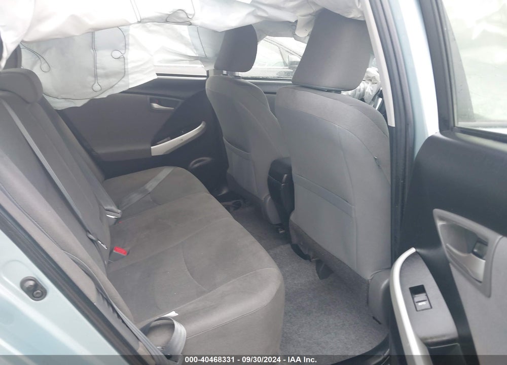 2015 TOYOTA PRIUS TWO VIN: JTDKN3DU4F2001738