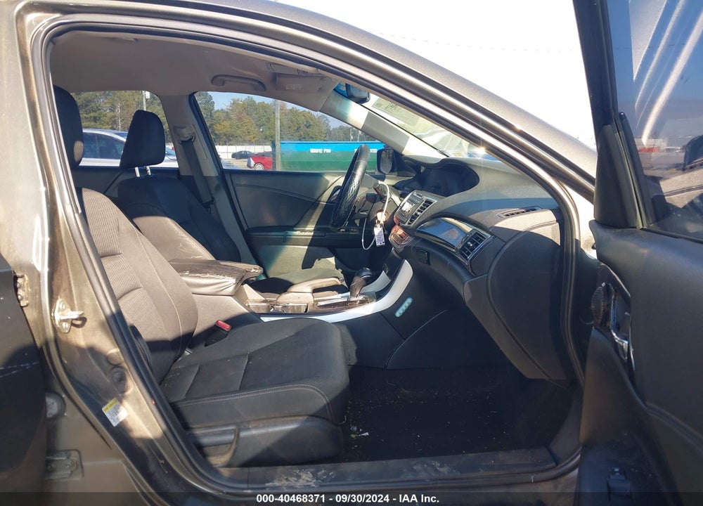 2013 HONDA ACCORD SPORT VIN: 1HGCR2F52DA265697