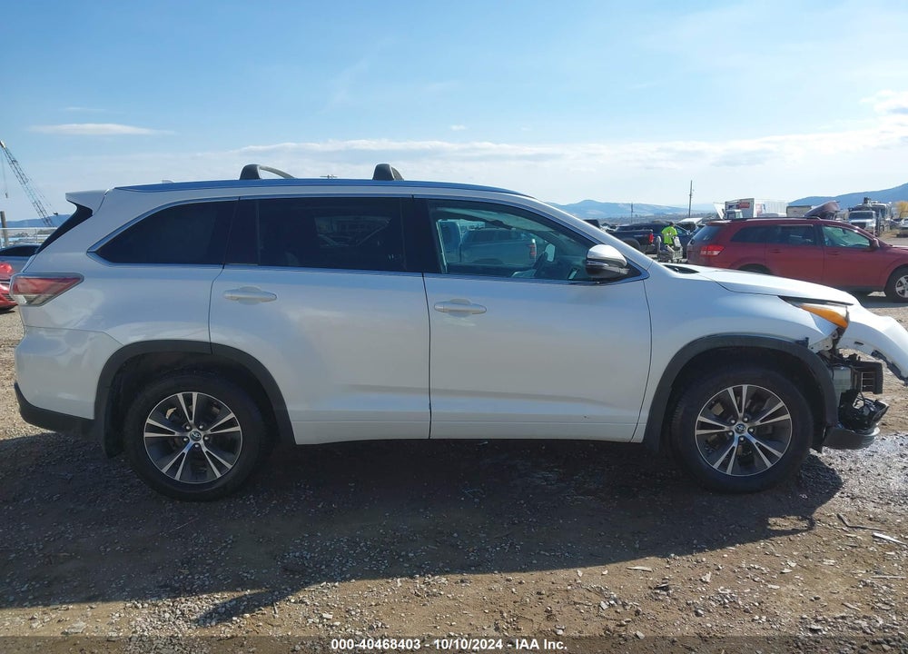 2016 TOYOTA HIGHLANDER XLE V6 VIN: 5TDJKRFH0GS235344