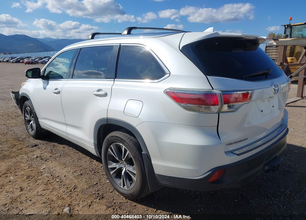 2016 TOYOTA HIGHLANDER XLE V6 VIN: 5TDJKRFH0GS235344