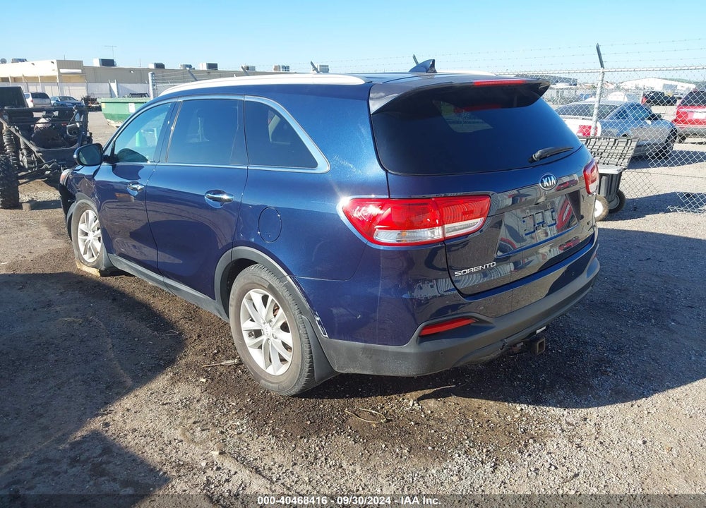 2016 KIA SORENTO 3.3L LX VIN: 5XYPG4A57GG032203
