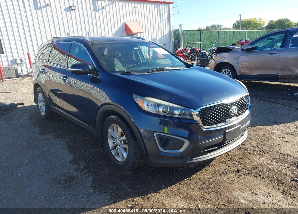 2016 KIA SORENTO 3.3L LX VIN: 5XYPG4A57GG032203