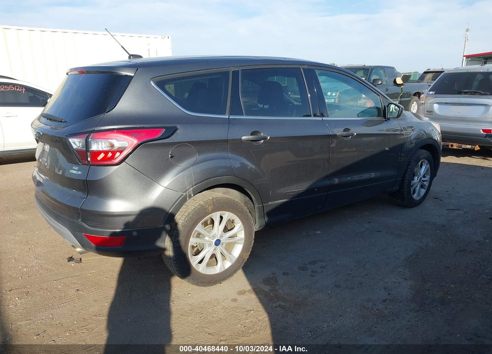 2017 FORD ESCAPE VIN: 1FMCU9G94HUD41976