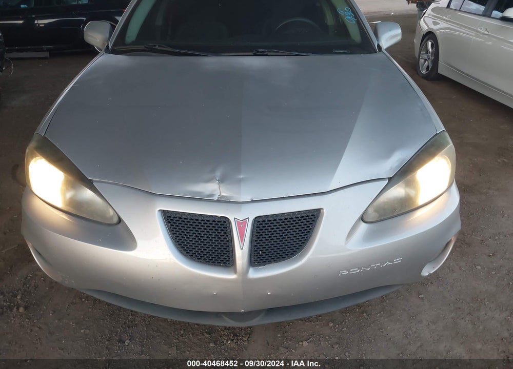 2006 PONTIAC GRAND PRIX VIN: 2G2WP552161111946