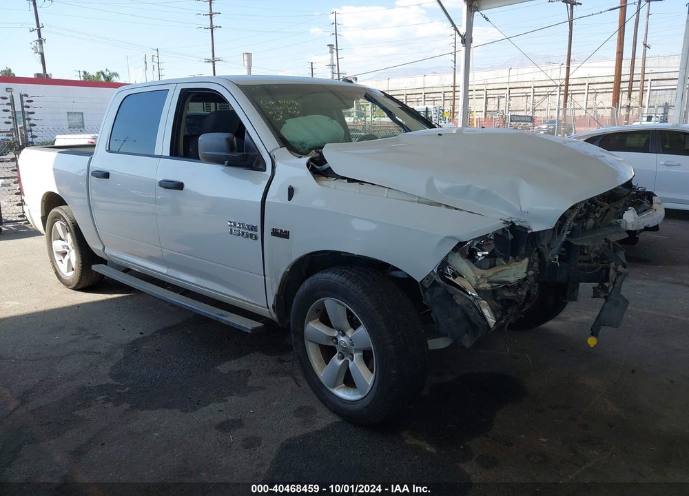 2016 RAM 1500 EXPRESS VIN: 3C6RR6KT2GG153886