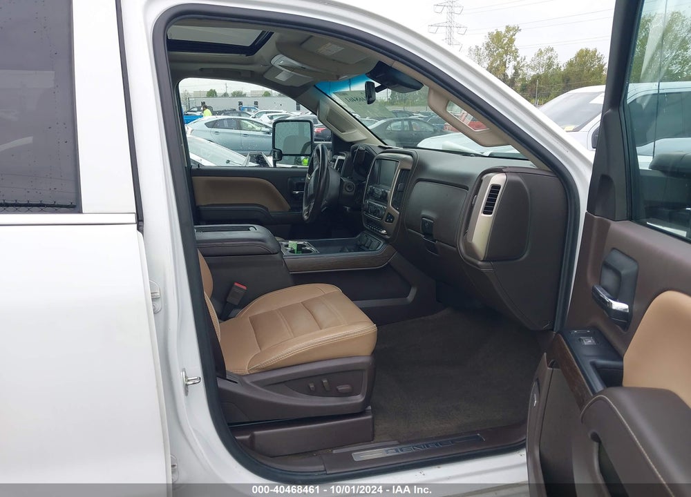 2017 GMC SIERRA 2500HD DENALI VIN: 1GT12UEY1HF210619