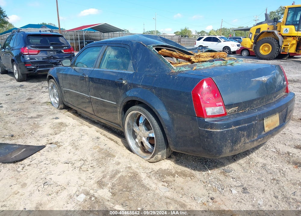 2007 CHRYSLER 300 VIN: 2C3KA43R77H639090