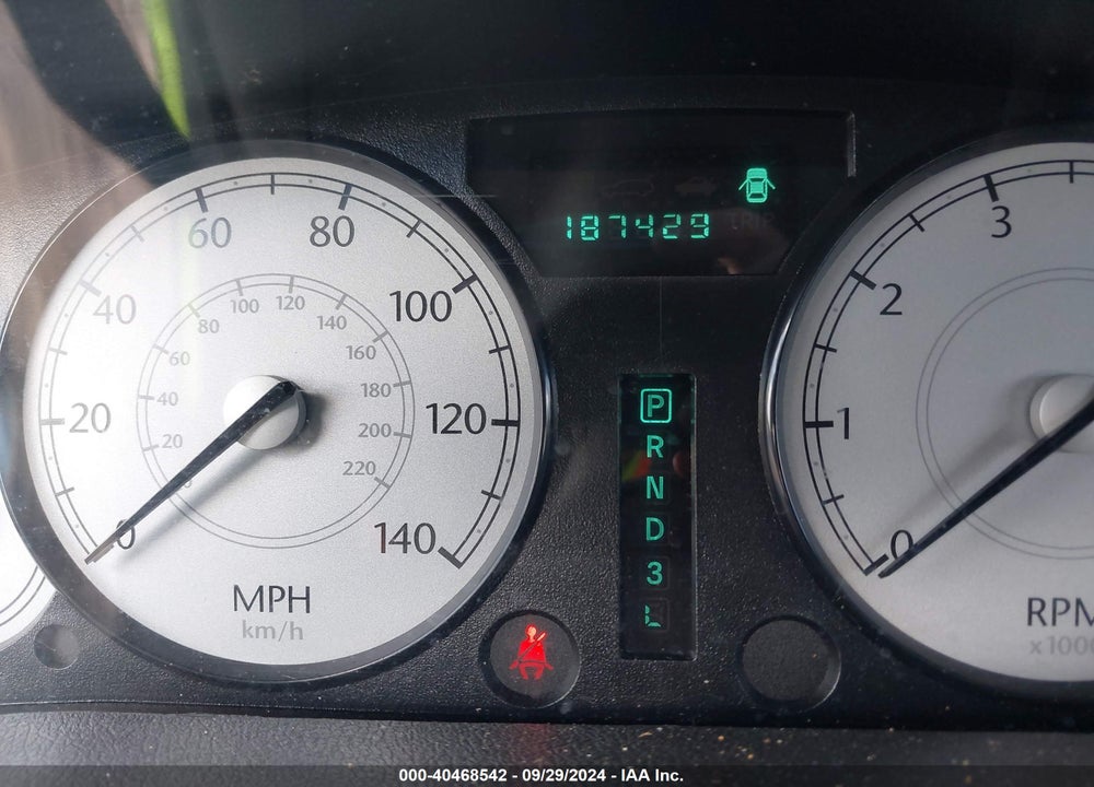 2007 CHRYSLER 300 VIN: 2C3KA43R77H639090