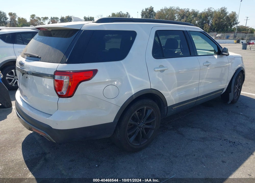 2017 FORD EXPLORER XLT VIN: 1FM5K7D88HGC13396