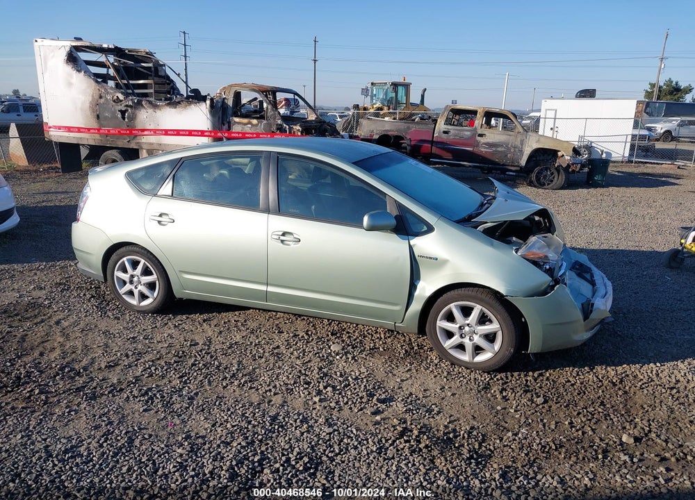 2008 TOYOTA PRIUS TOURING VIN: JTDKB20U283385105