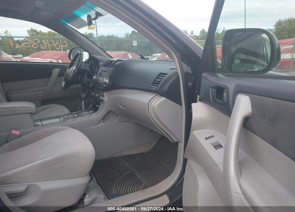 2009 TOYOTA HIGHLANDER VIN: JTEES41A692136967