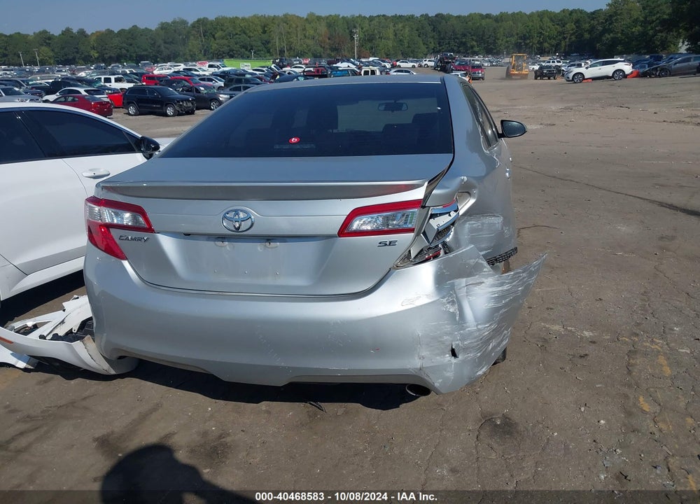 2014 TOYOTA CAMRY SE SPORT VIN: 4T1BF1FK7EU449824