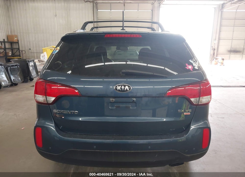 2014 KIA SORENTO EX V6 VIN: 5XYKU4A71EG525103