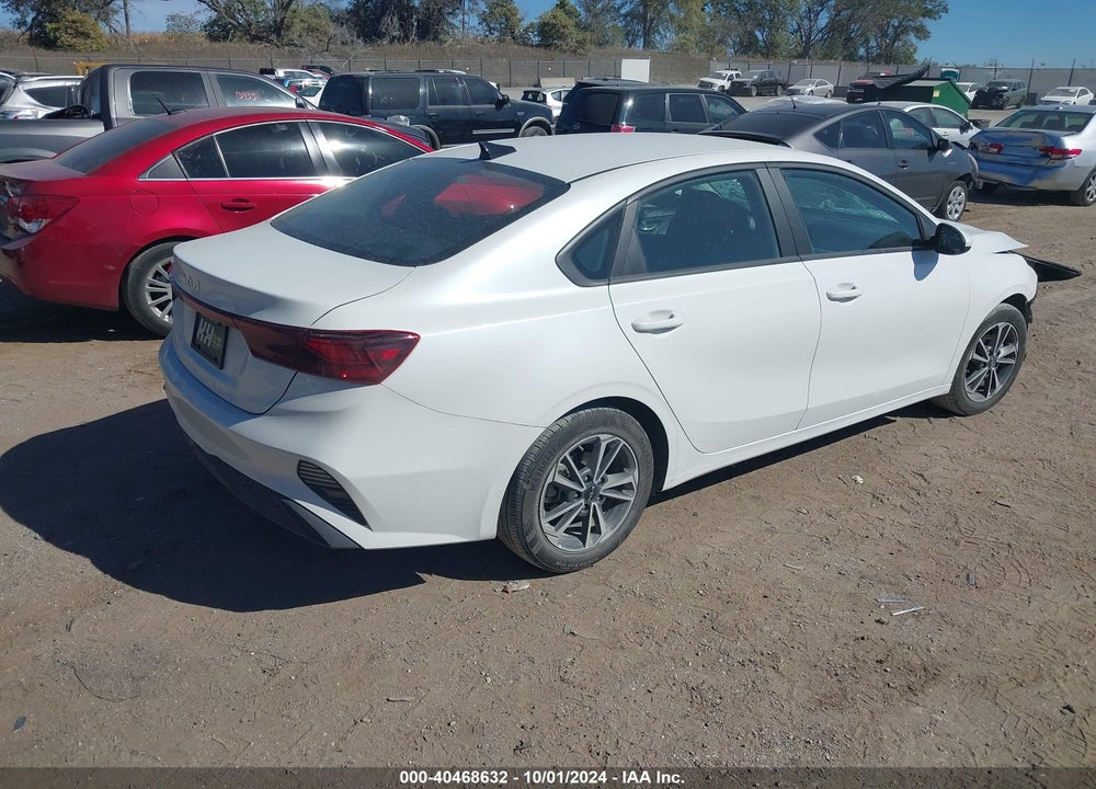 2023 KIA FORTE LXS VIN: 3KPF24AD8PE616124