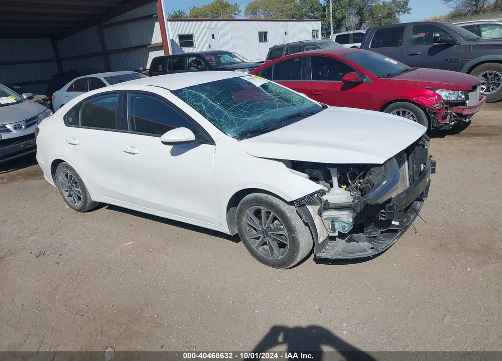 2023 KIA FORTE LXS VIN: 3KPF24AD8PE616124
